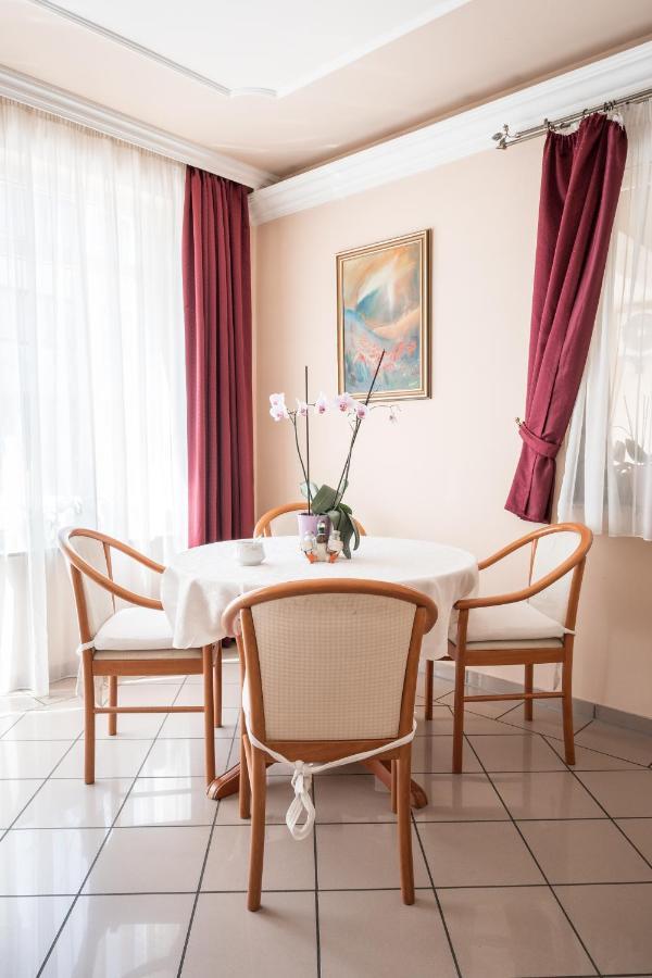 Kaiser Panzio Bed and Breakfast Baja Εξωτερικό φωτογραφία